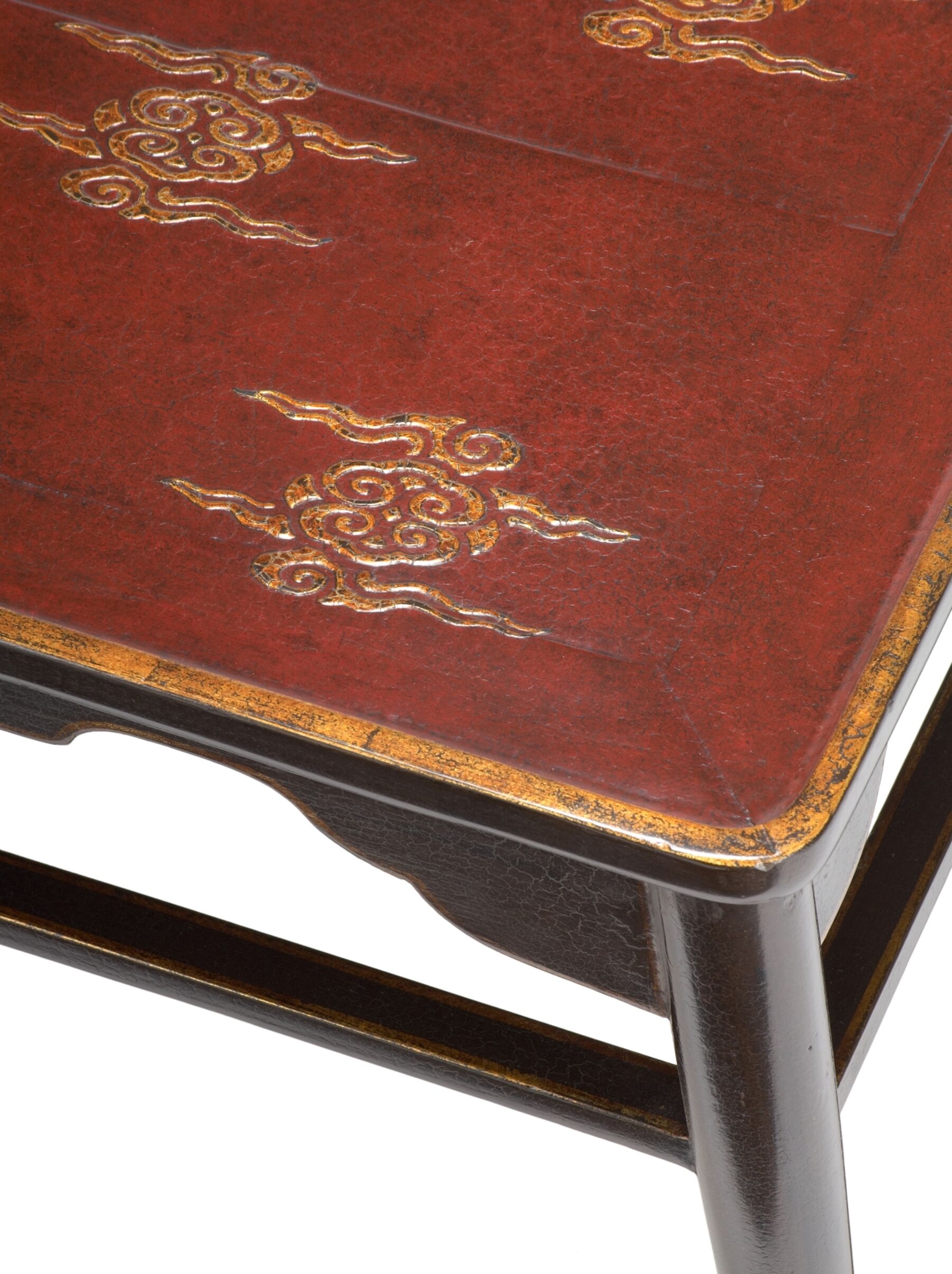 Nanking Tea Table | Gregorius Pineo